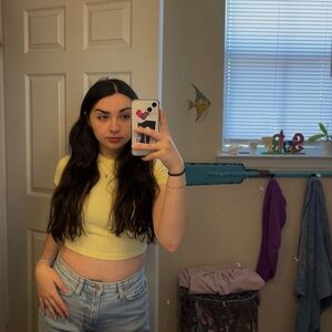 Meet your Posher, Merissa